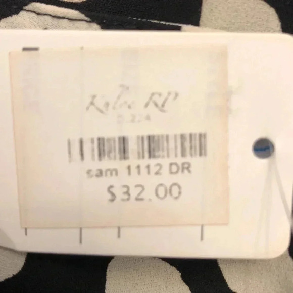 Khloe California Black & Cream Dots Romper- NWT - Picture 8 of 9